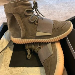 Yeezy 750 Boost Chocolate size 10